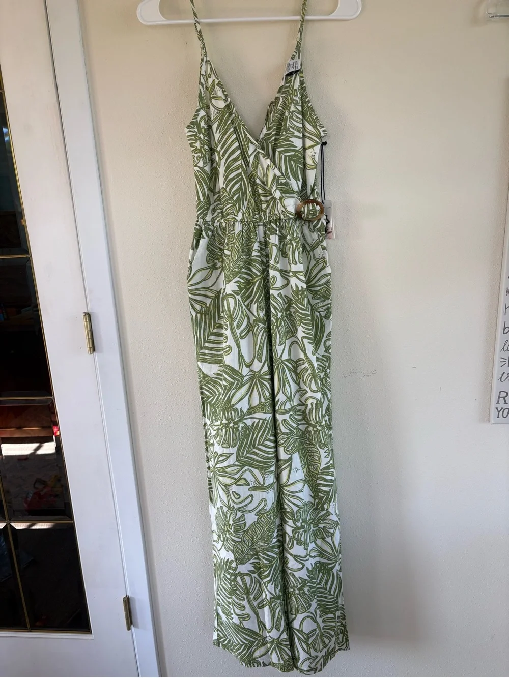 NWT Sincerely Jules Women Small Tropical Leaf Print Wide Leg Jumpsuit Belt Linen